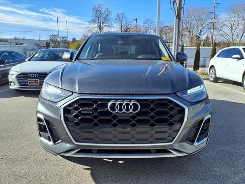 2023 Audi Q5 45 S line Premium Plus