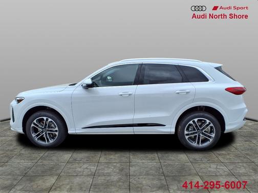 2025 Audi Q5 Premium
