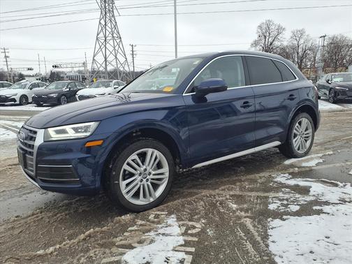 2020 Audi Q5 45 Premium Plus