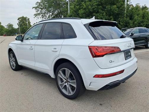 2025 Audi Q5 45 S line Premium