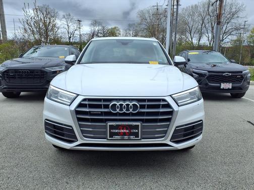 Ibis White 2018 Audi Q5 2.0T Premium
