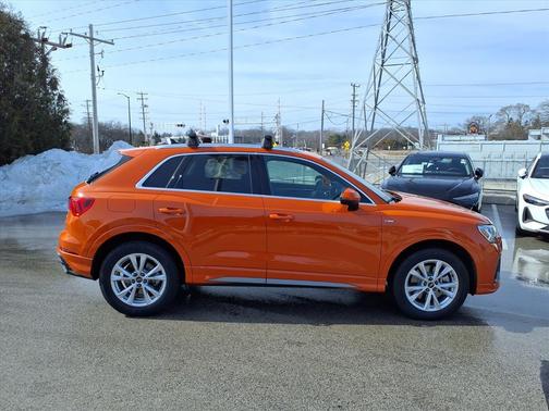 2023 Audi Q3 45 S line Premium Plus