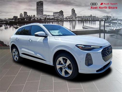 2025 Audi Q5 Premium Plus
