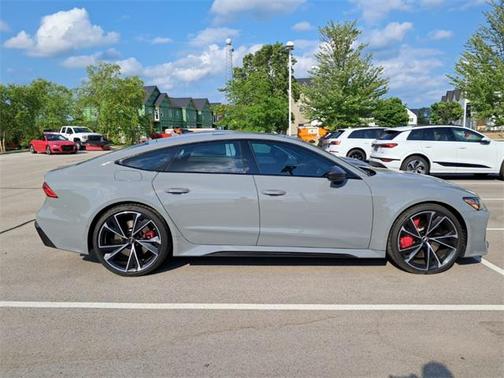 2021 Audi RS 7 4.0T