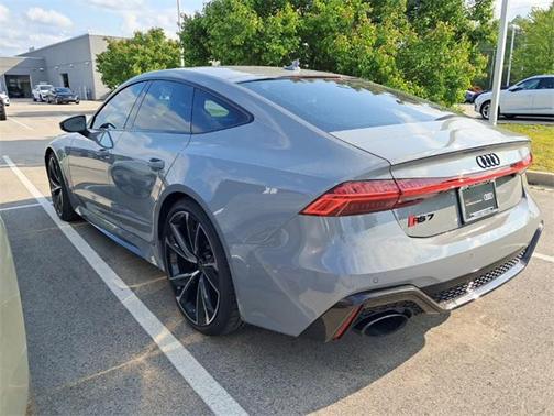 2021 Audi RS 7 4.0T