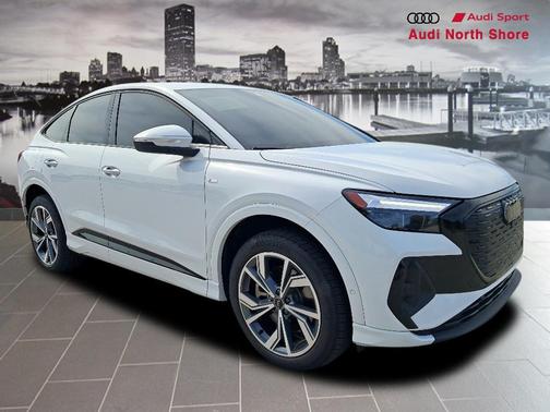 2023 Audi Q4 e-tron Premium Plus 50 quattro
