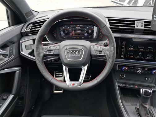 2025 Audi Q3 45 S line Premium Plus