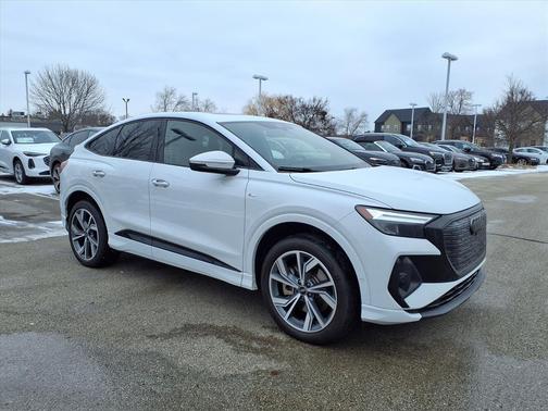 2023 Audi Q4 e-tron Premium Plus 50 quattro