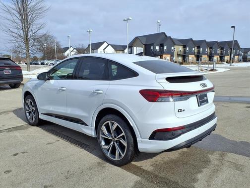 2023 Audi Q4 e-tron Premium Plus 50 quattro