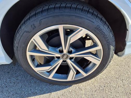 2023 Audi Q4 e-tron Premium Plus 50 quattro