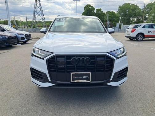 2022 Audi Q7 55 Premium Plus