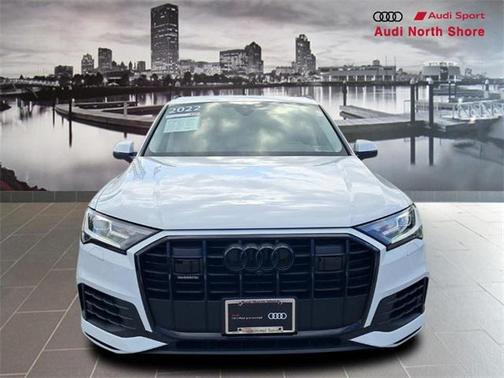 2022 Audi Q7 55 Premium Plus