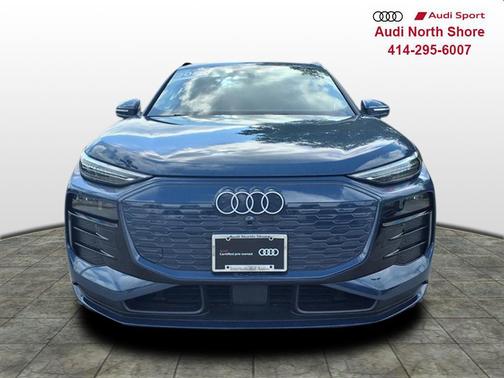 Blue Metallic 2025 Audi Q6 e-tron Premium Plus quattro