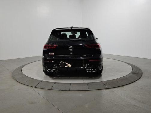 2026 Volkswagen Golf R 2.0T