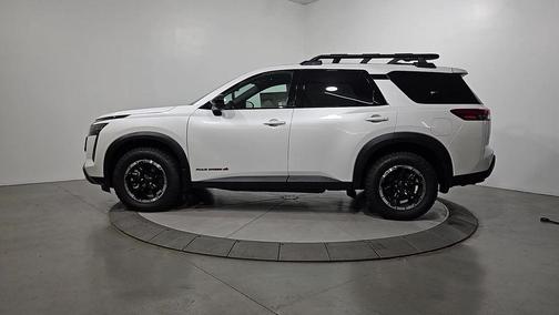 Everest White P 2026 Nissan Pathfinder Rock Creek