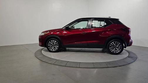 Red 2021 Nissan Kicks SV
