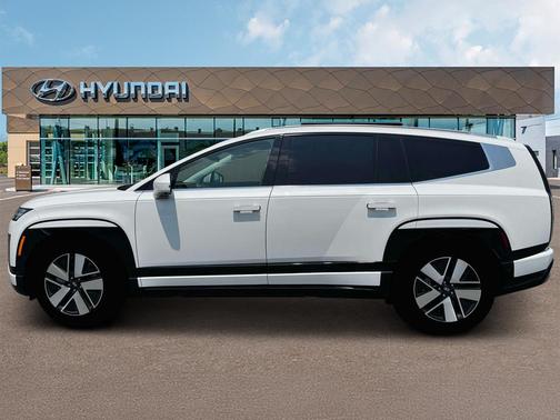 2026 Hyundai IONIQ 9 SEL