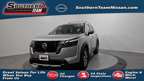 2025 Nissan Pathfinder SL
