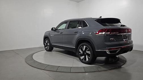 2026 Volkswagen Atlas Cross Sport 2.0T SEL