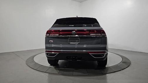 2026 Volkswagen Atlas Cross Sport 2.0T SEL