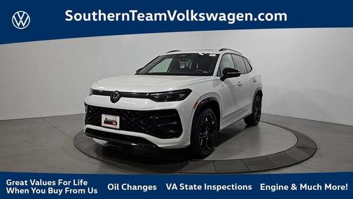 Opal White Pearl 2026 Volkswagen Tiguan 2.0T SE R-Line Black