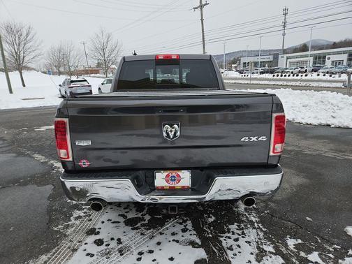 2015 RAM 1500 Laramie
