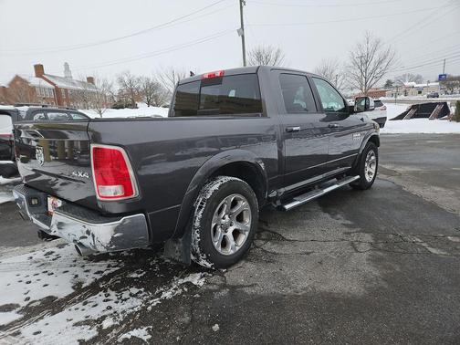 2015 RAM 1500 Laramie