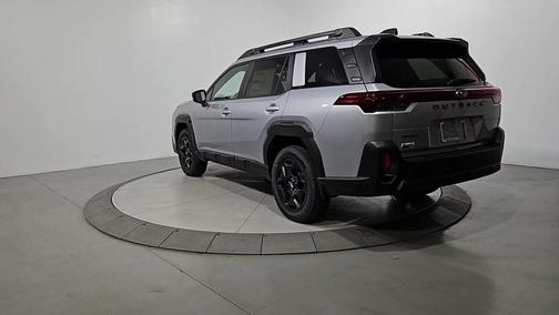 Ice Silver Metallic 2026 Subaru Outback Limited
