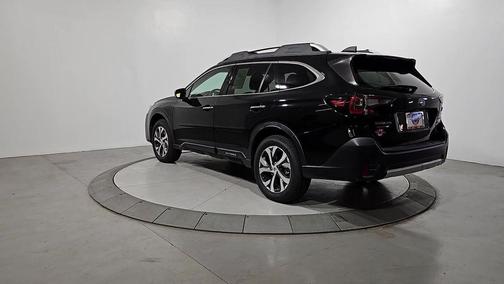 2020 Subaru Outback Touring XT