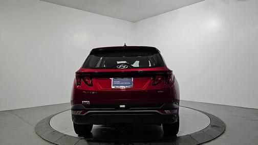 2024 Hyundai TUCSON SE