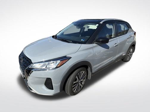 Boulder Gray Pearl 2021 Nissan Kicks SV