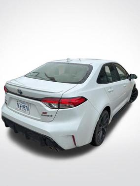 Wind Chill Pearl 2024 Toyota Corolla Hybrid SE