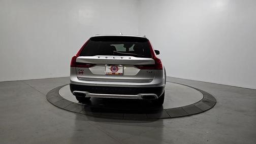Bright Silver Metallic 2017 Volvo V90 Cross Country T6
