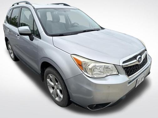 Ice Silver Metallic 2015 Subaru Forester 2.5i Premium