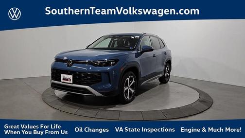 Monterey Blue Pearl 2026 Volkswagen Tiguan 2.0T SE