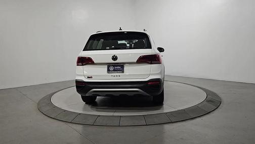 Pure White 2024 Volkswagen Taos 1.5T S