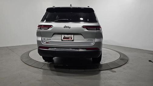 2021 Jeep Grand Cherokee L Laredo