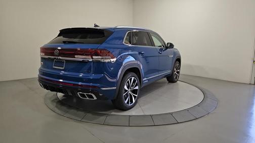 2025 Volkswagen Atlas Cross Sport 2.0T SEL Premium R-Line