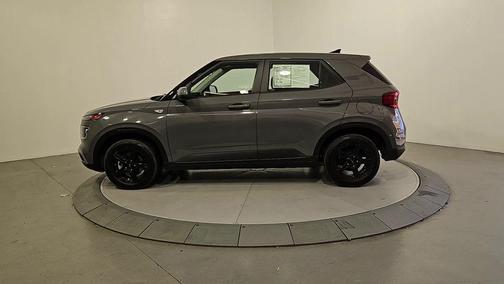 2020 Hyundai VENUE SE
