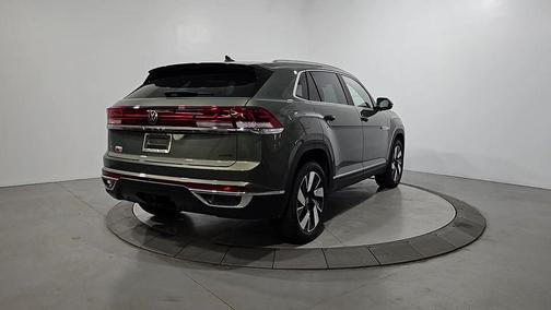 2026 Volkswagen Atlas Cross Sport 2.0T SEL