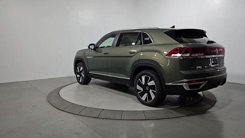 2026 Volkswagen Atlas Cross Sport 2.0T SEL