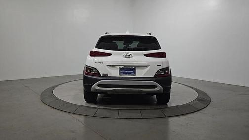 Lunar White 2022 Hyundai KONA SEL