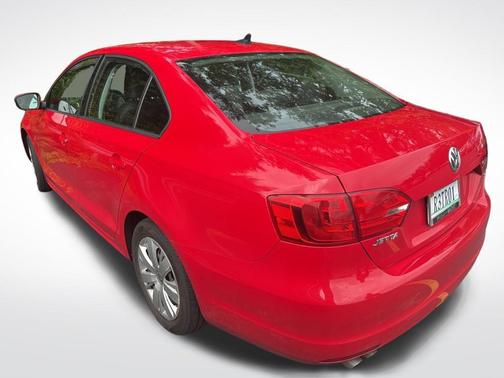 Tornado Red 2014 Volkswagen Jetta SE