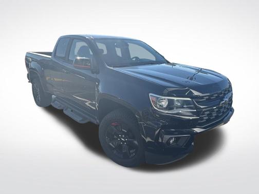Black 2021 Chevrolet Colorado LT