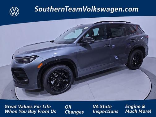 2025 Volkswagen Tiguan 2.0T SE R-Line Black