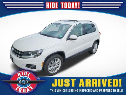 Candy White 2013 Volkswagen Tiguan SE