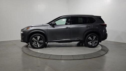 Gun Metallic 2021 Nissan Rogue SL