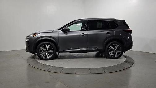 Gun Metallic 2021 Nissan Rogue SL