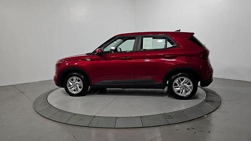 2021 Hyundai VENUE SE