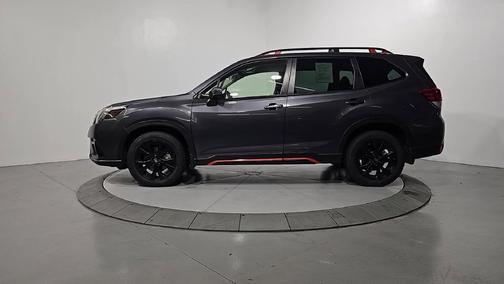 Magnetite Gray Metallic 2023 Subaru Forester Base